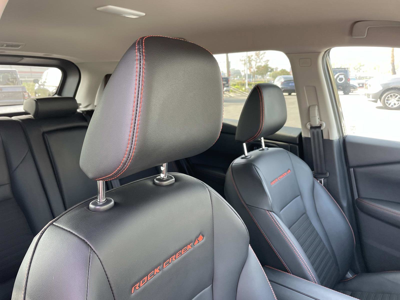 Used 2025 Nissan Rogue SV image 28