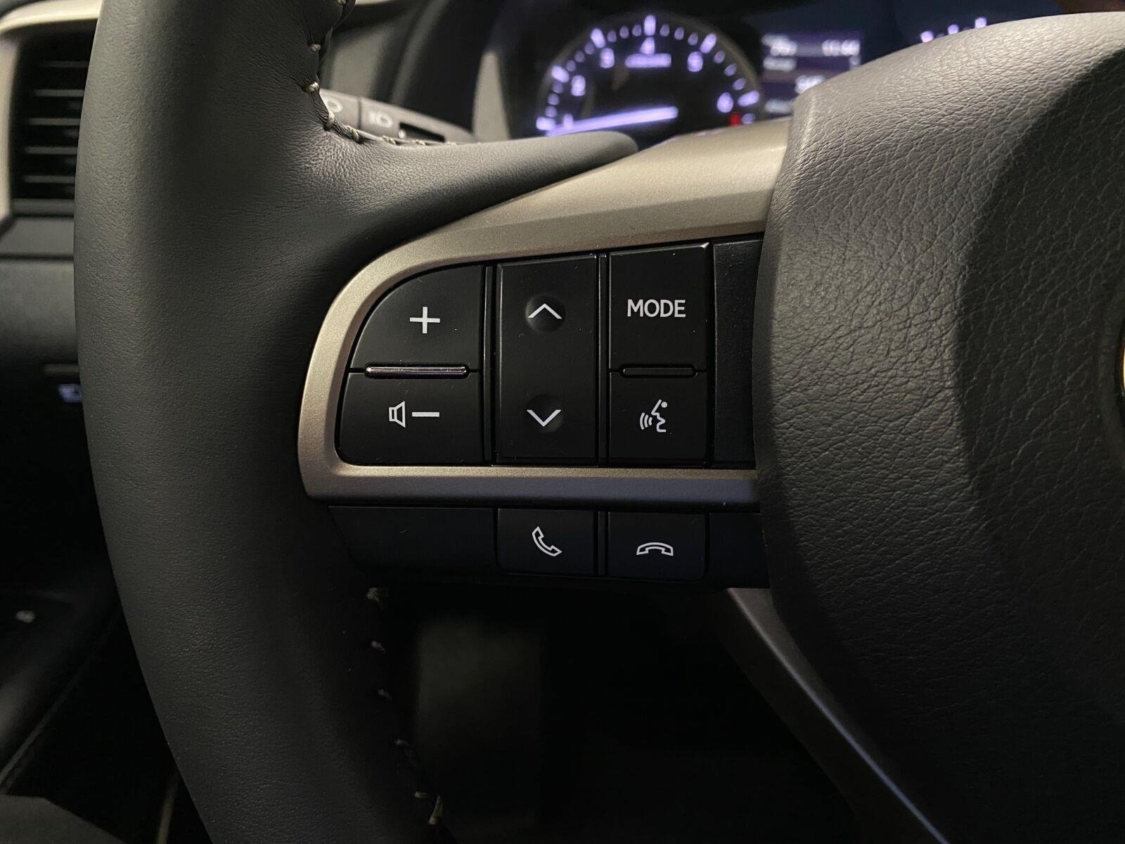 Used 2019 Lexus RX 350 AWD w/ Navigation Package image 17