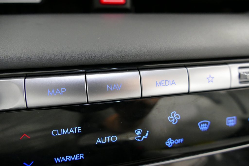 Used 2022 Hyundai Ioniq 5 Limited w/ Cargo Package image 21