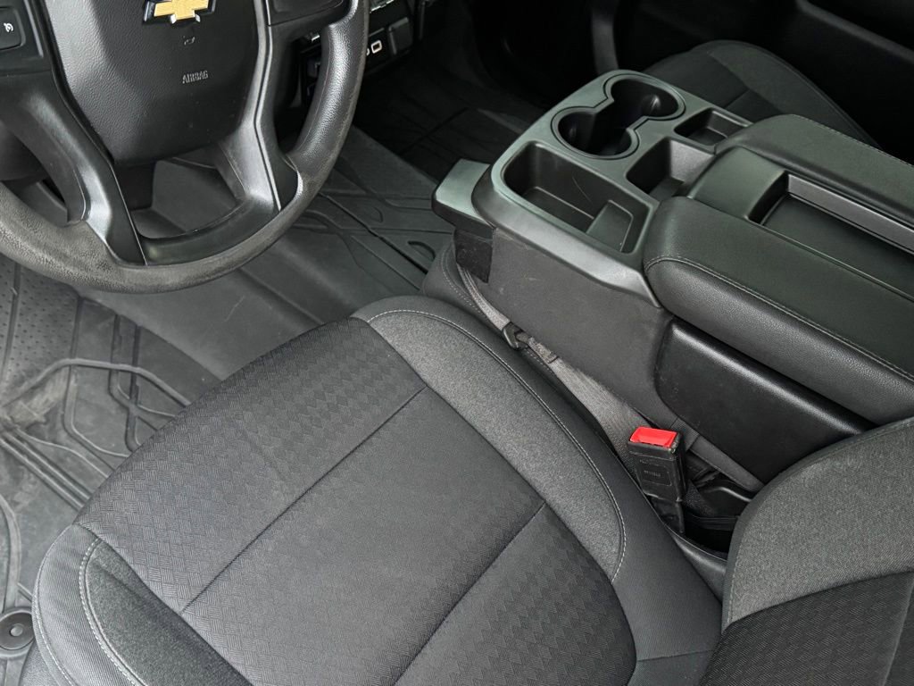 Used 2023 Chevrolet Silverado 2500 Custom w/ Custom Convenience Package image 6