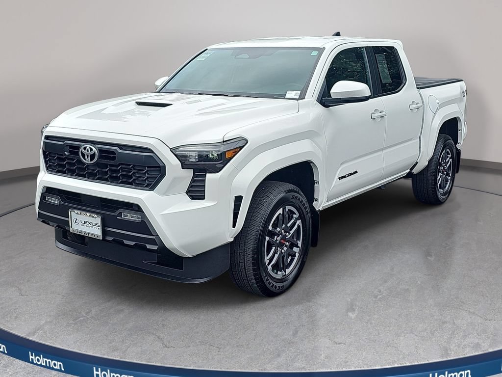 Used 2025 Toyota Tacoma TRD Sport AWD/4WD image 1