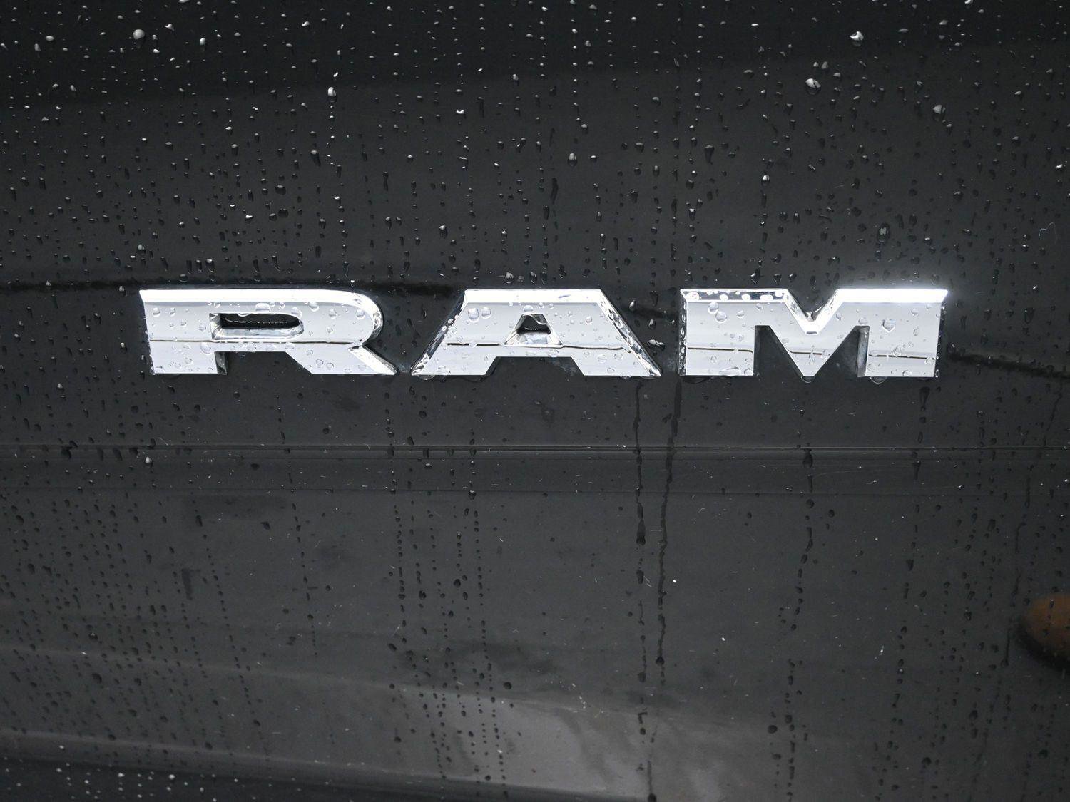 Used 2023 RAM 2500 Limited image 8