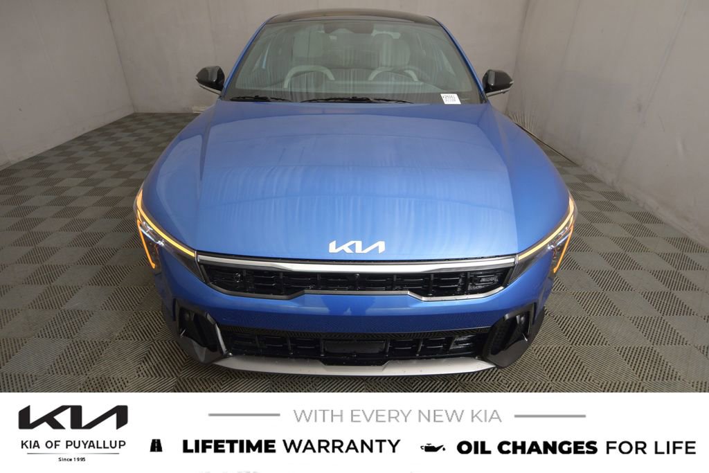 New 2025 Kia K4 GT-Line Turbo image 2