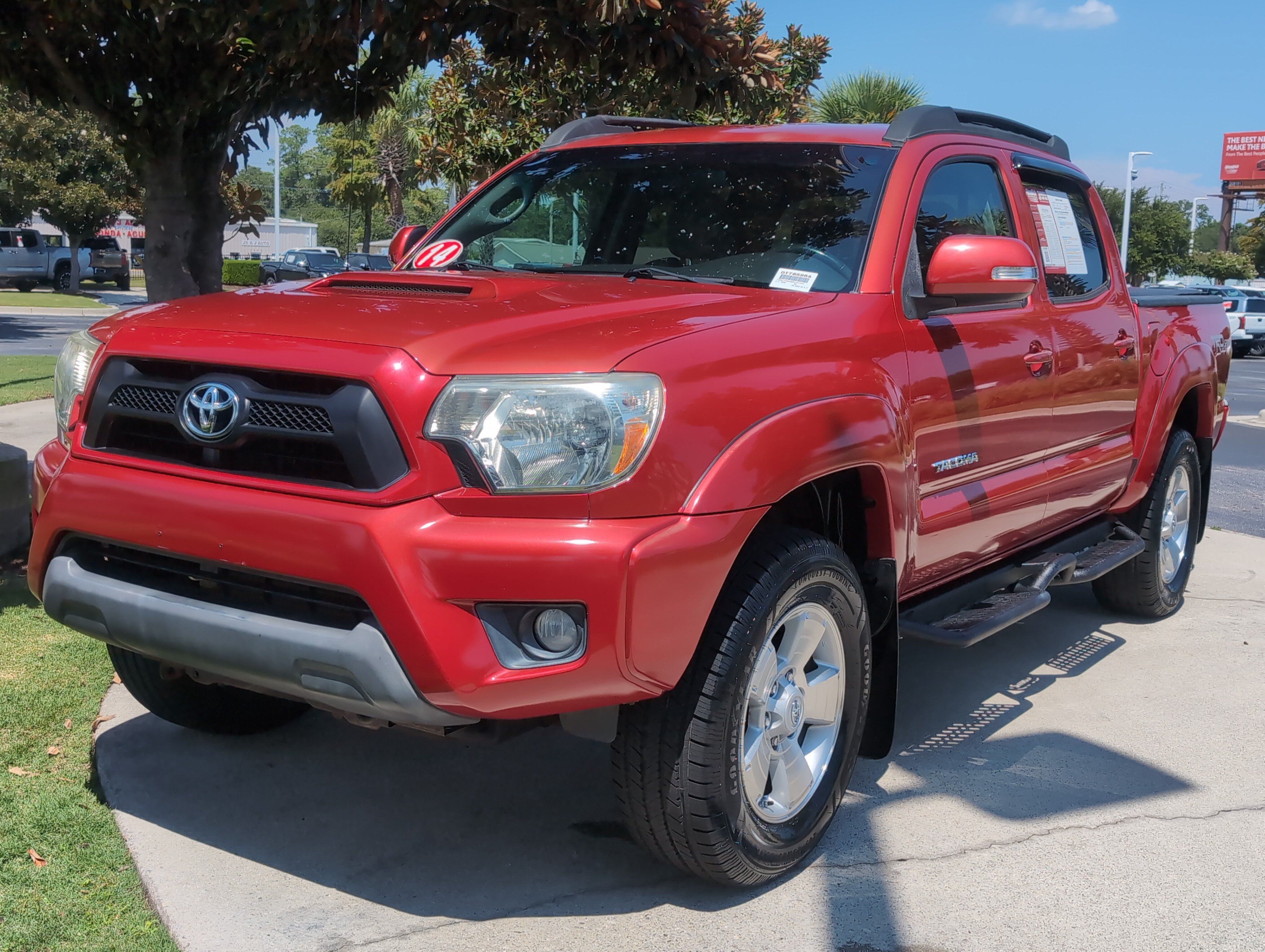 Used 2014 Toyota Tacoma 4x4 Double Cab image 5