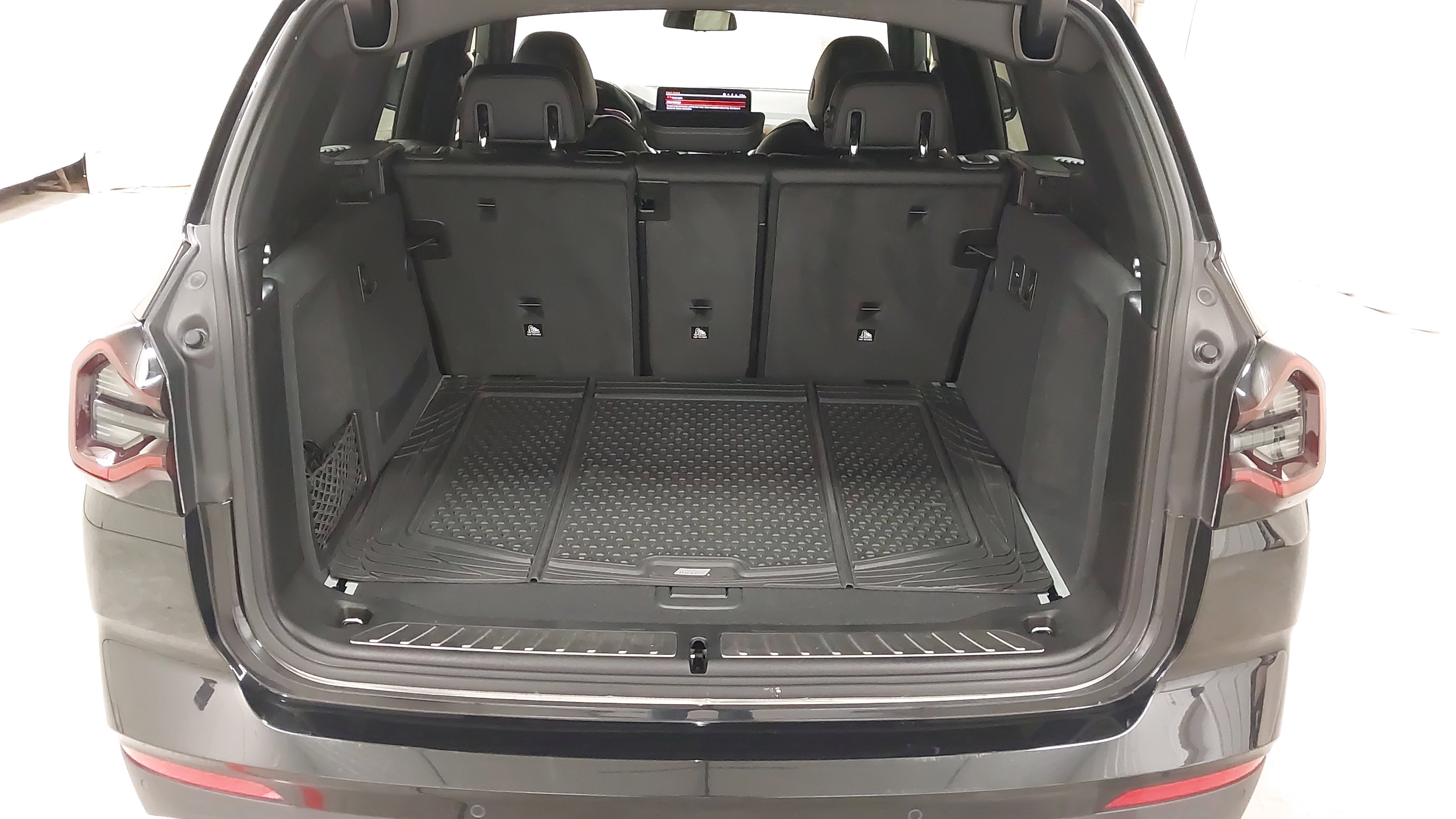 Used 2022 BMW X3 xDrive30i w/ Convenience Package image 27