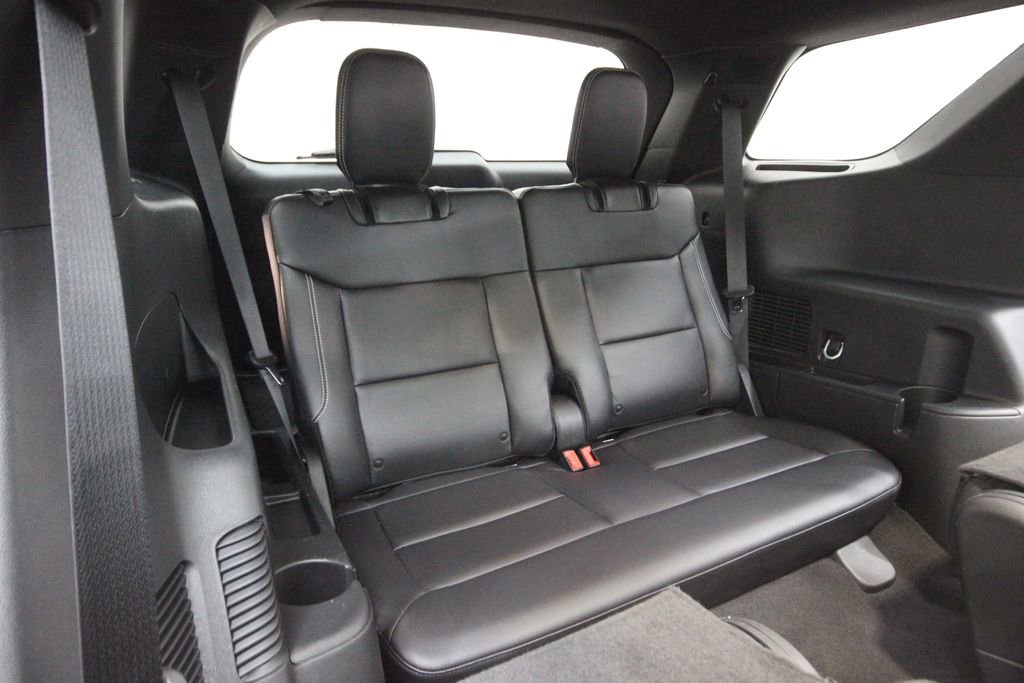 Used 2023 Ford Explorer ST w/ Equipment Group 401A AWD/4WD image 29