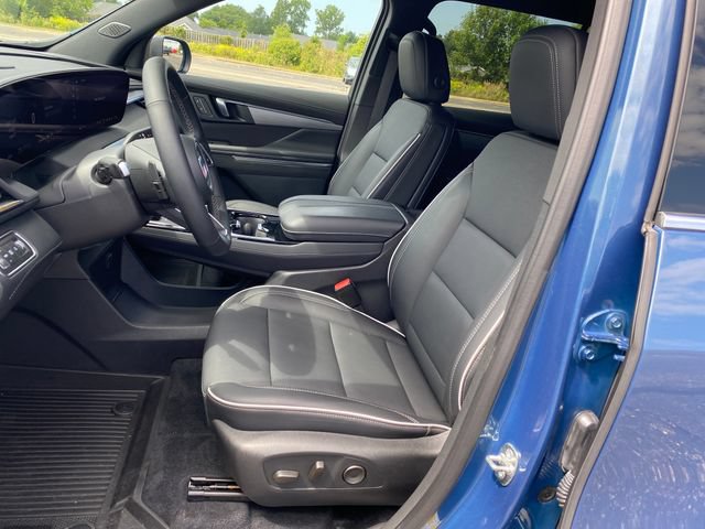 Certified 2025 Buick Enclave Preferred w/ LPO, Floor Liner Package FWD image 14