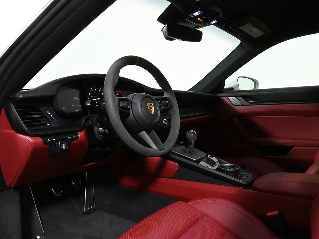 Used 2022 Porsche 911 Carrera 4 GTS image 4