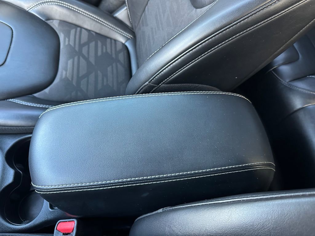 Used 2022 Jeep Cherokee Latitude w/ Sun & Sound Group image 73