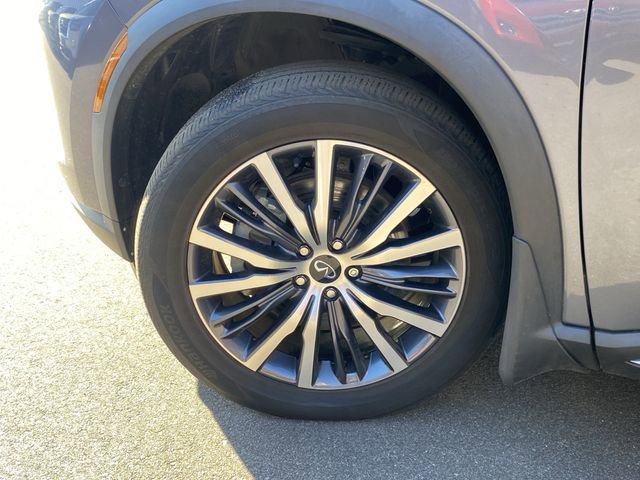 Used 2023 INFINITI QX60 Sensory w/ Cargo Package image 39