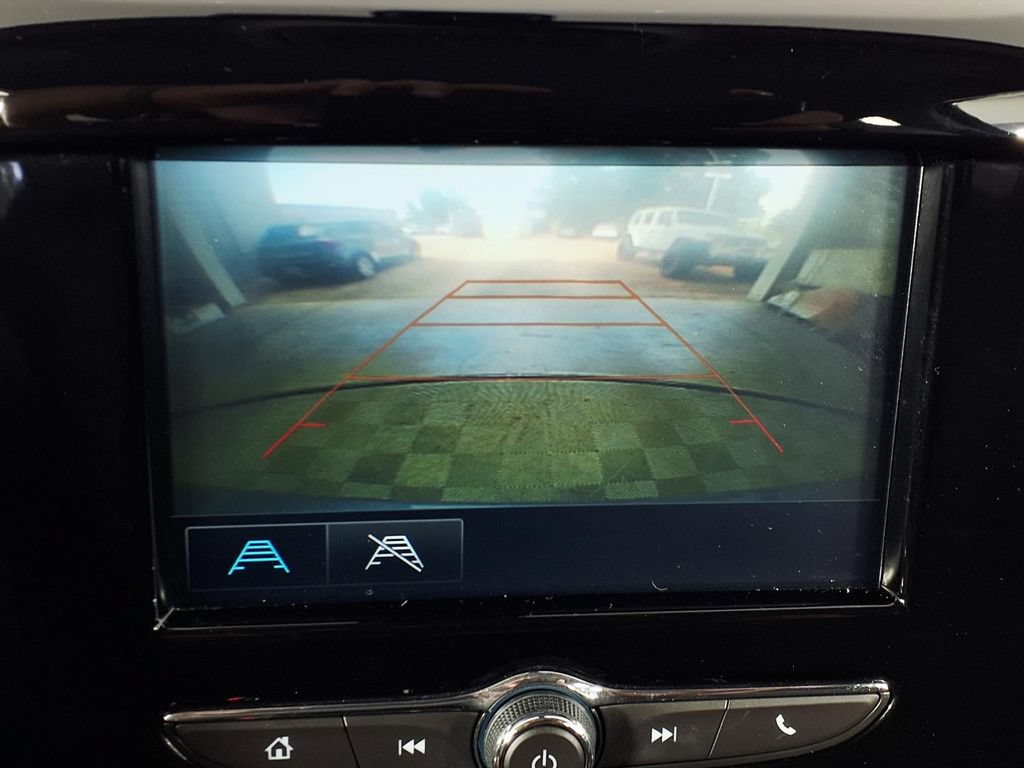 Used 2019 Chevrolet Traverse LS FWD image 15