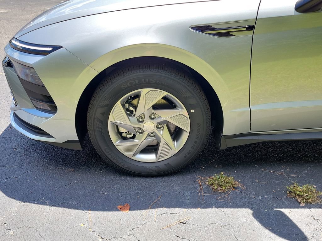 New 2025 Hyundai Sonata SE image 3