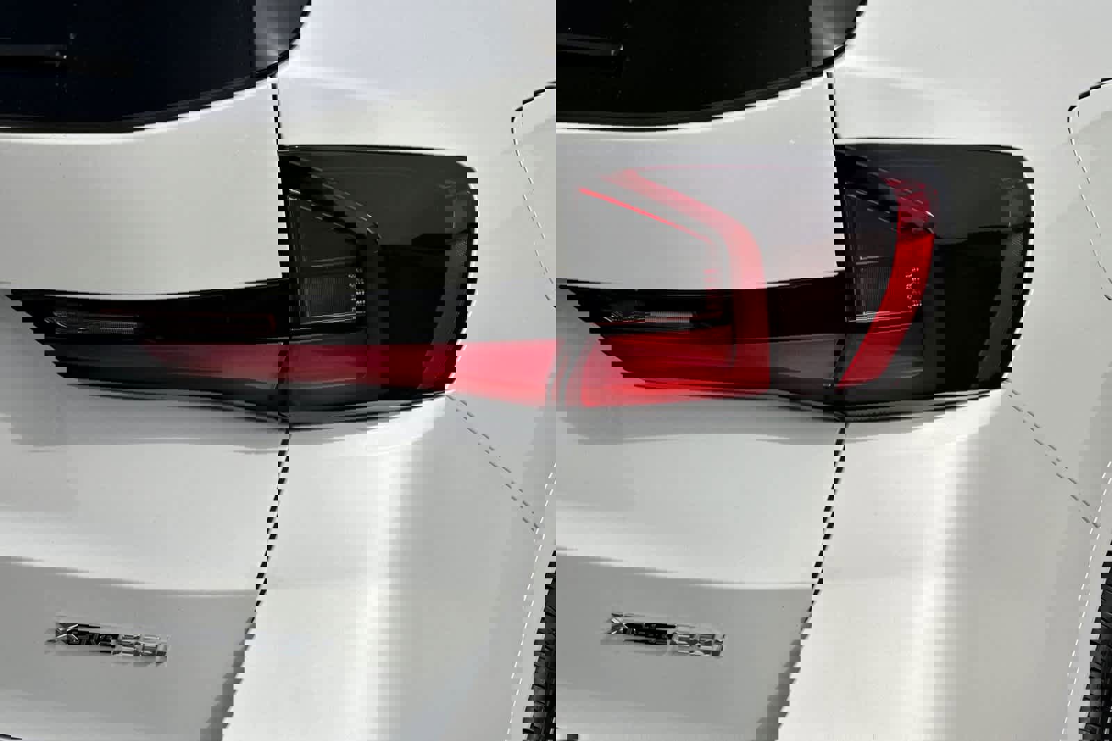 Used 2025 BMW X1 xDrive28i w/ M Sport Package image 31