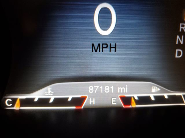 Used 2016 Jeep Cherokee Limited w/ Luxury Group image 17