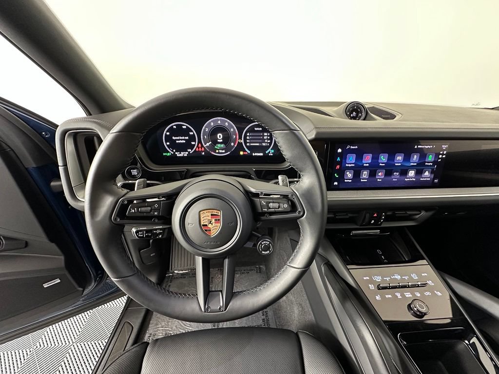 Certified 2026 Porsche Cayenne E-Hybrid AWD/4WD image 23