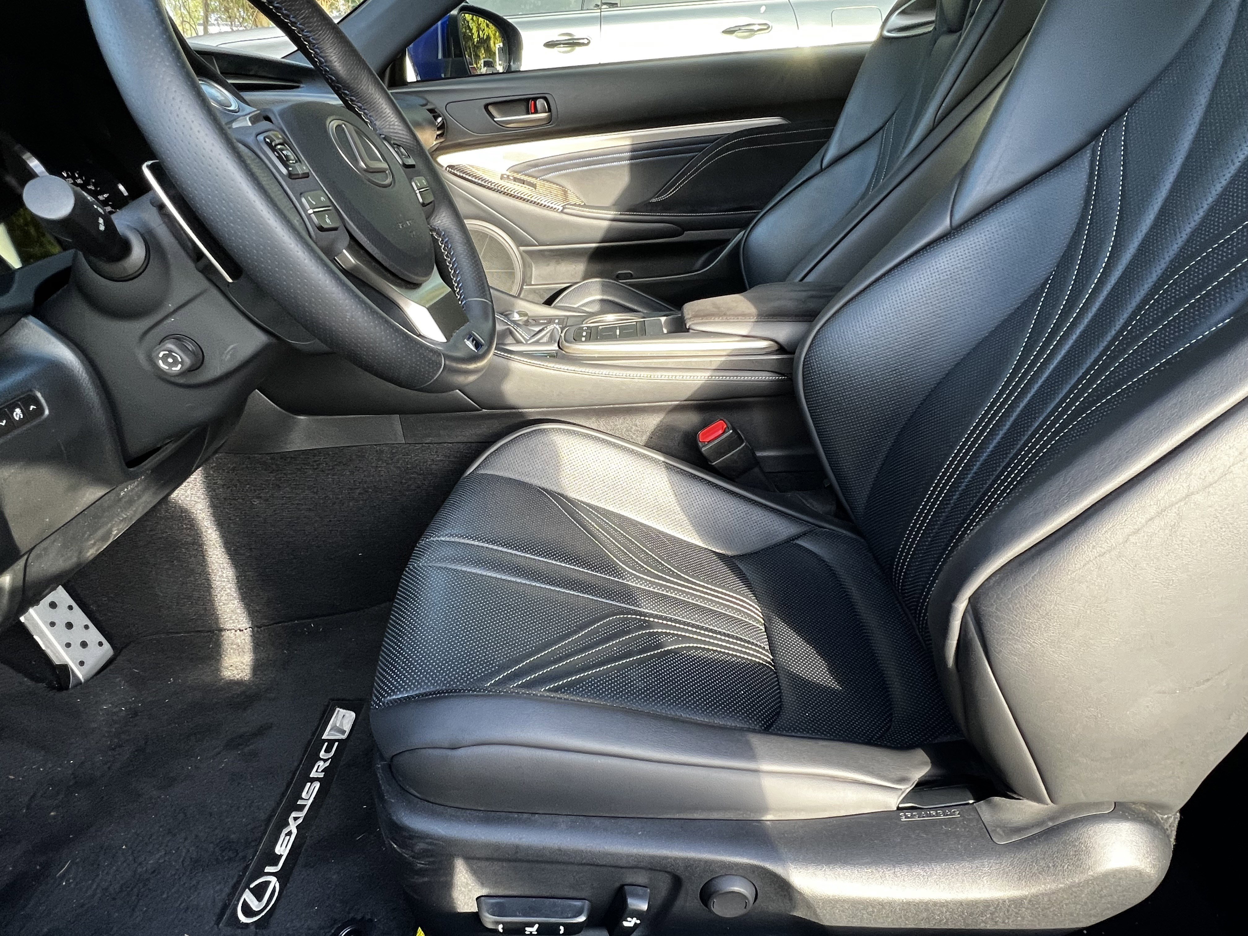 Used 2015 Lexus RC F w/ Premium Package image 17