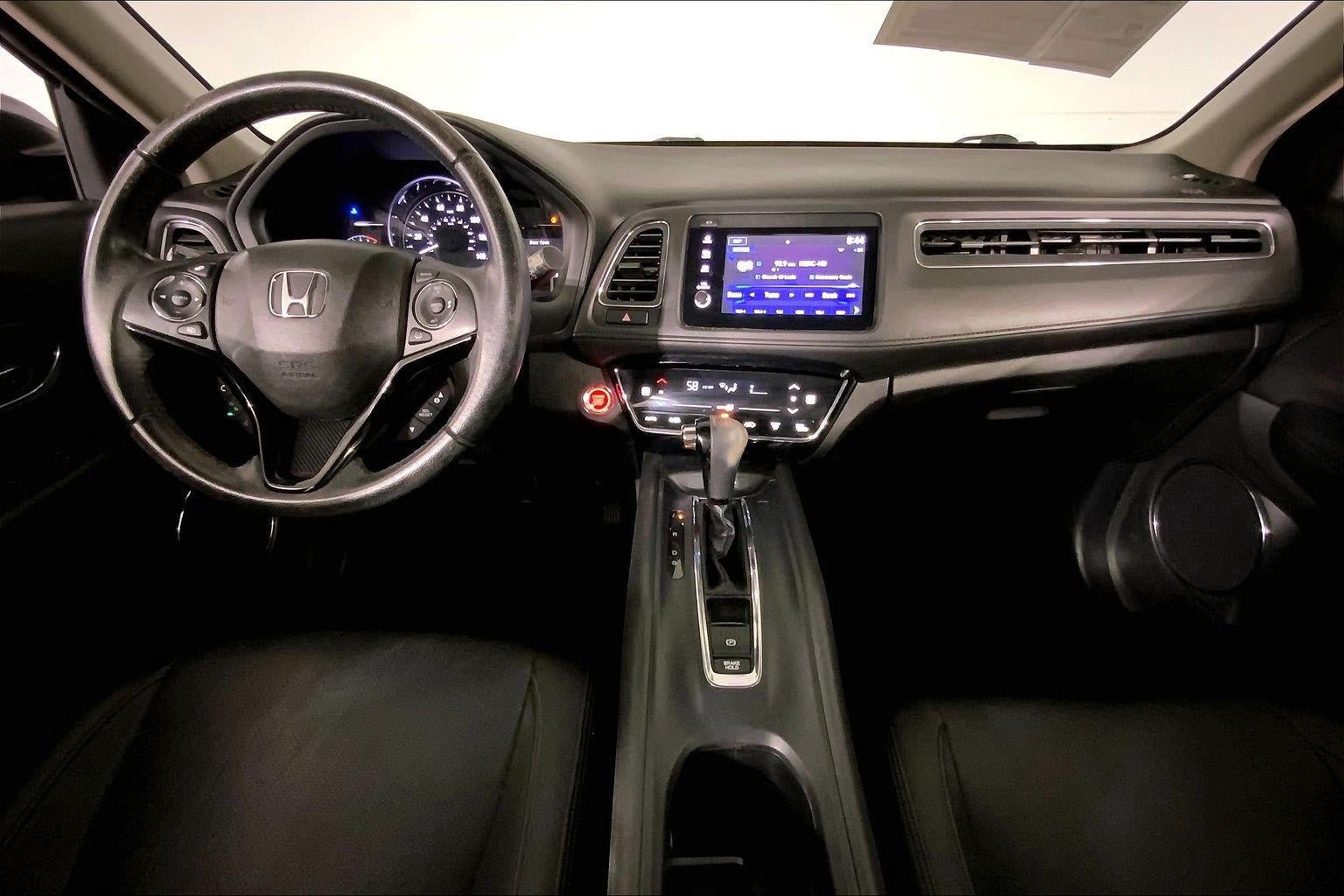 Used 2019 Honda HR-V Touring image 15