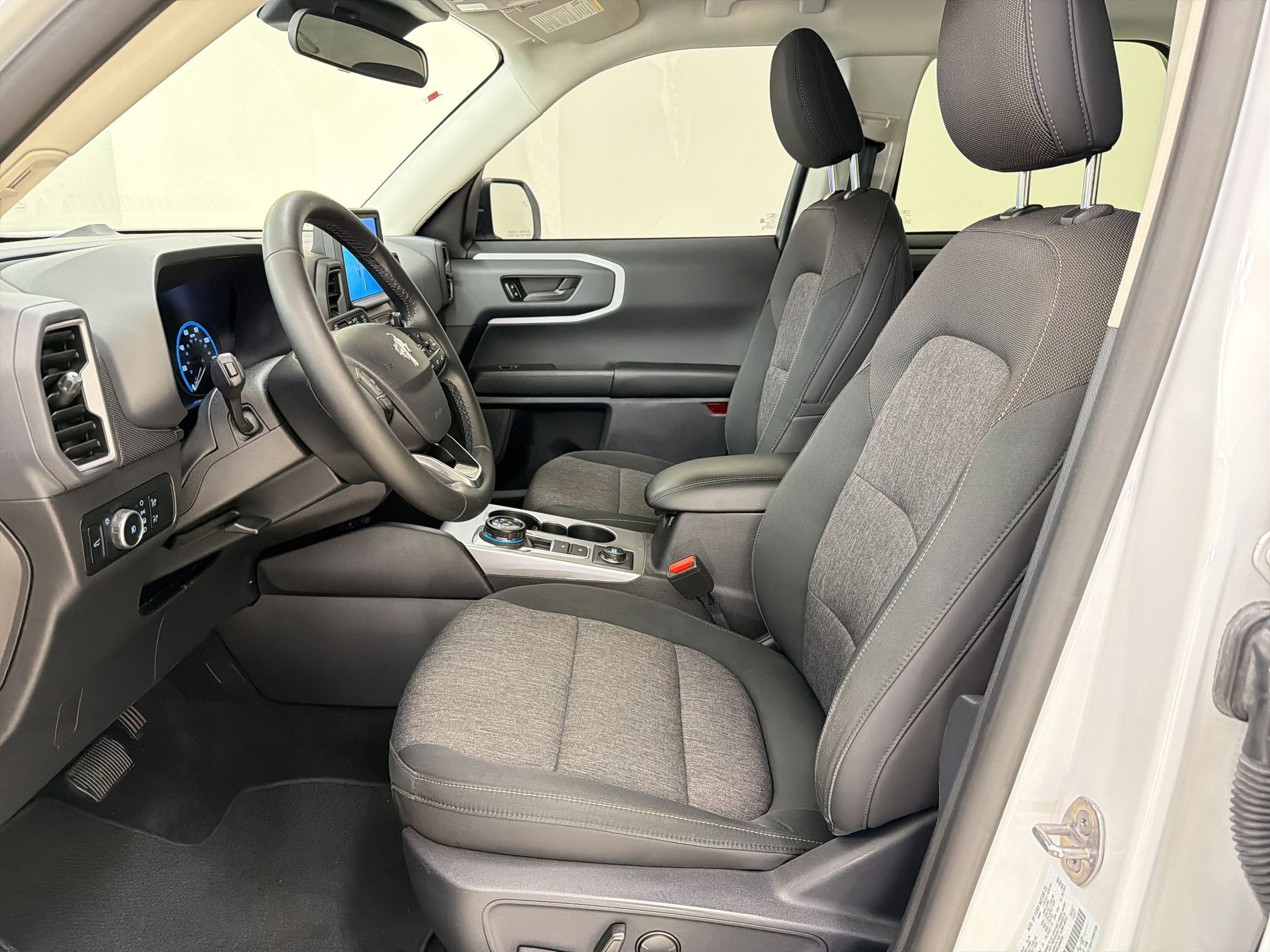 Certified 2024 Ford Bronco Sport Big Bend w/ Convenience Package image 5