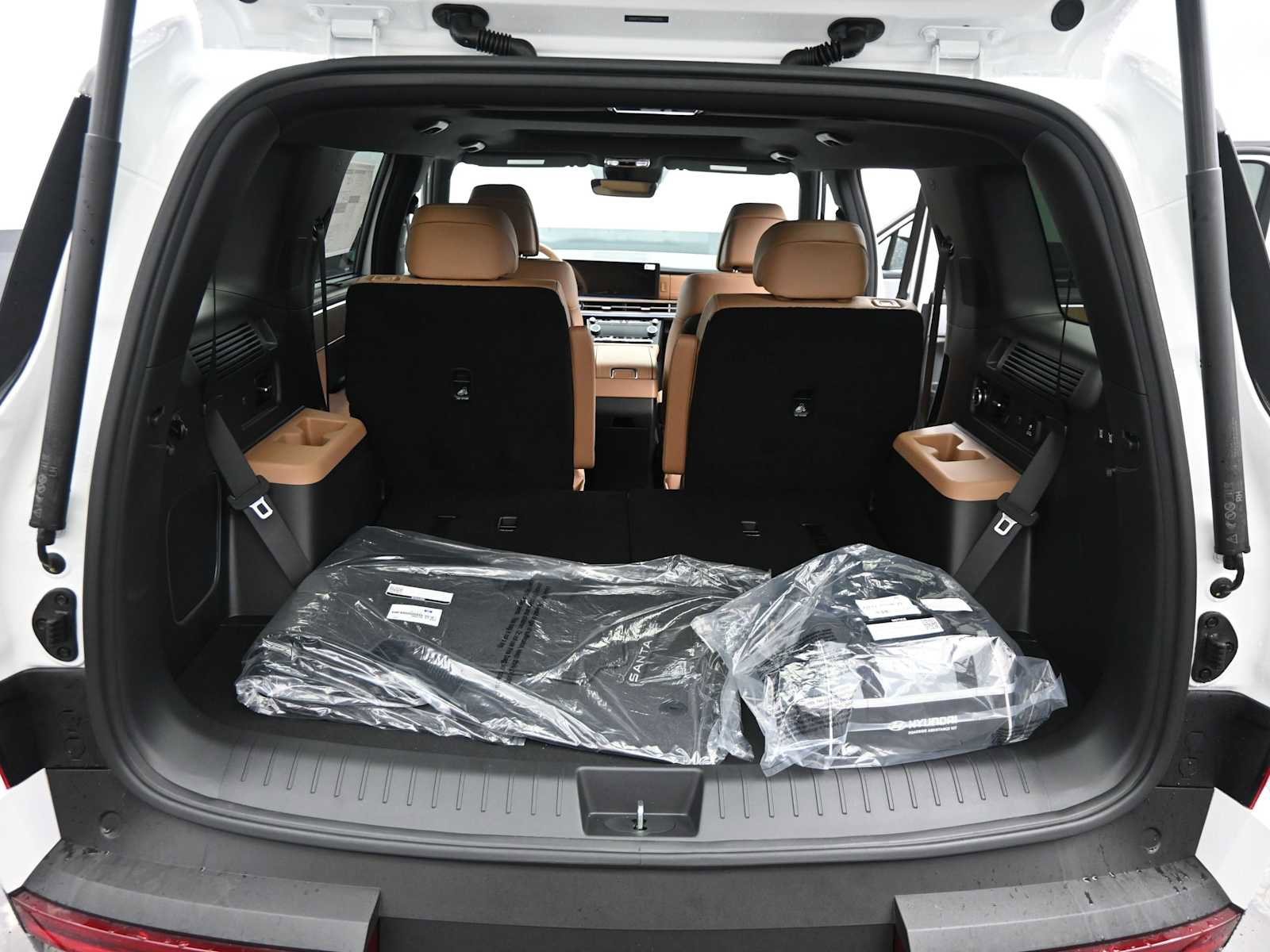 New 2026 Hyundai Santa Fe Limited image 13
