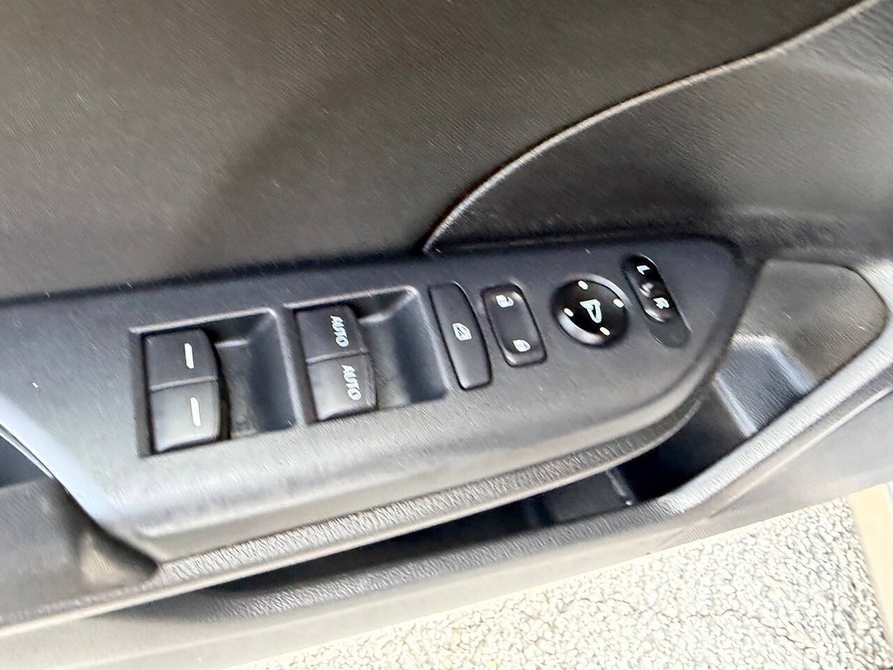 Used 2018 Honda Civic EX image 18