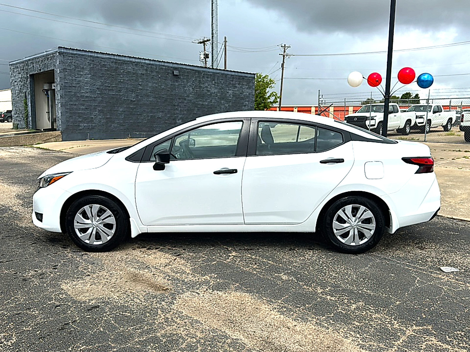 Certified 2025 Nissan Versa S w/ Trunk Package FWD image 5