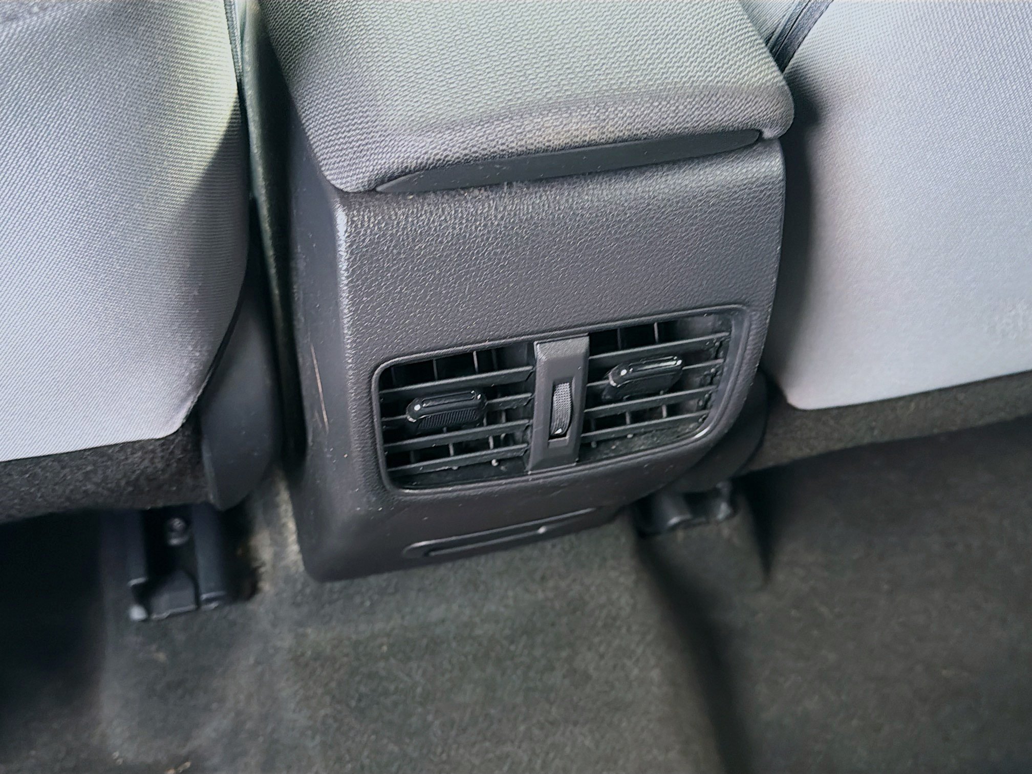 Used 2025 Toyota Corolla Cross AWD Hybrid image 22