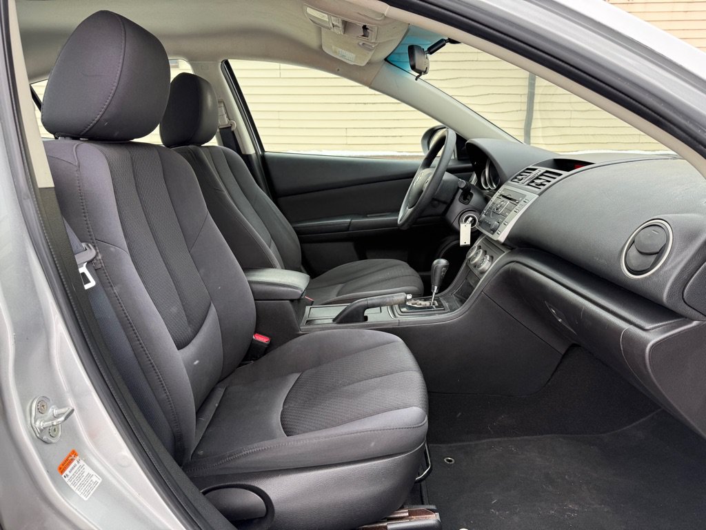 Used 2011 MAZDA MAZDA6 i Sport FWD image 10