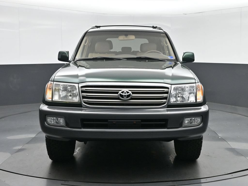 Used 2004 Toyota Land Cruiser AWD/4WD image 2