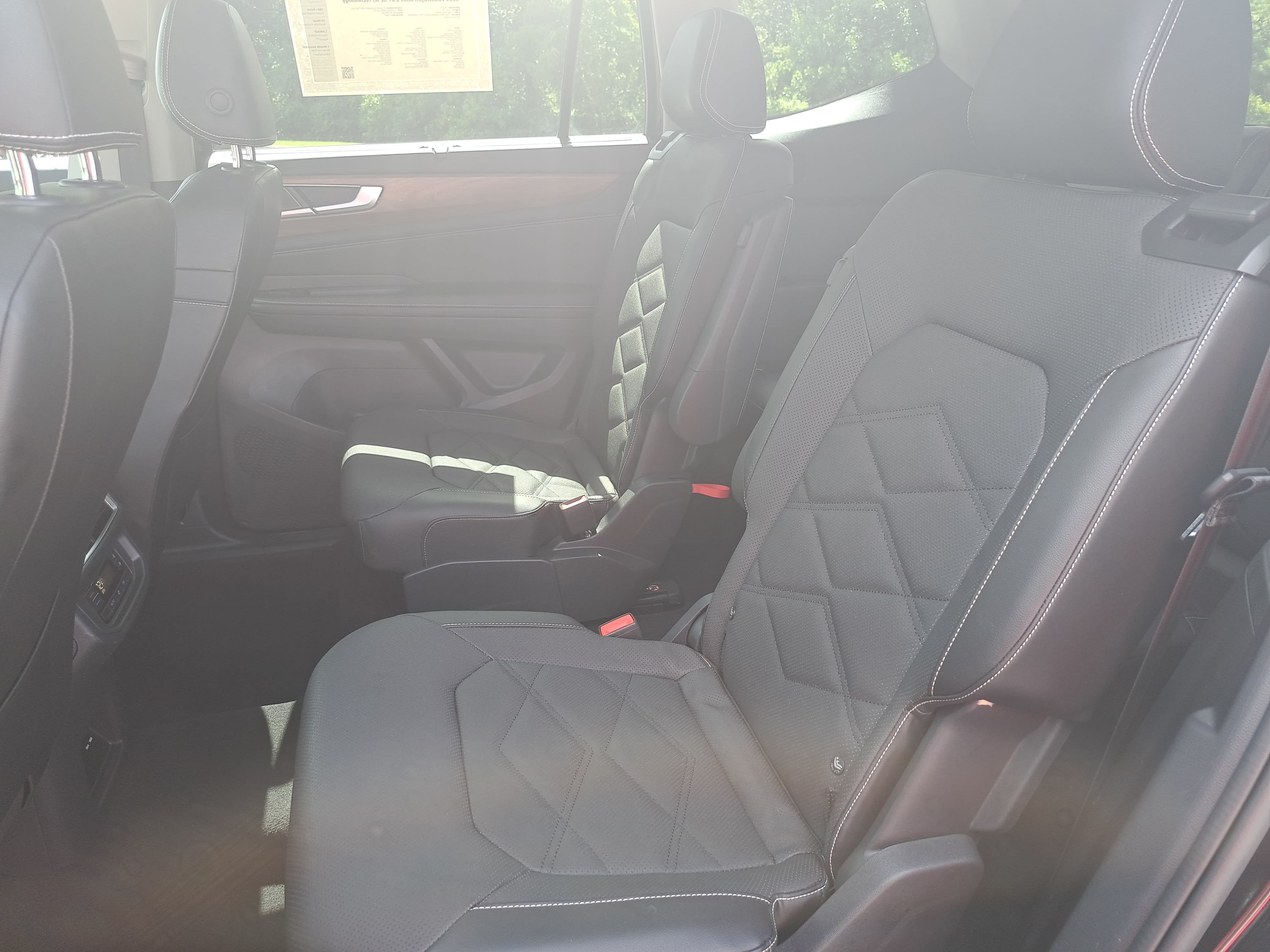 Certified 2024 Volkswagen Atlas SE FWD image 14