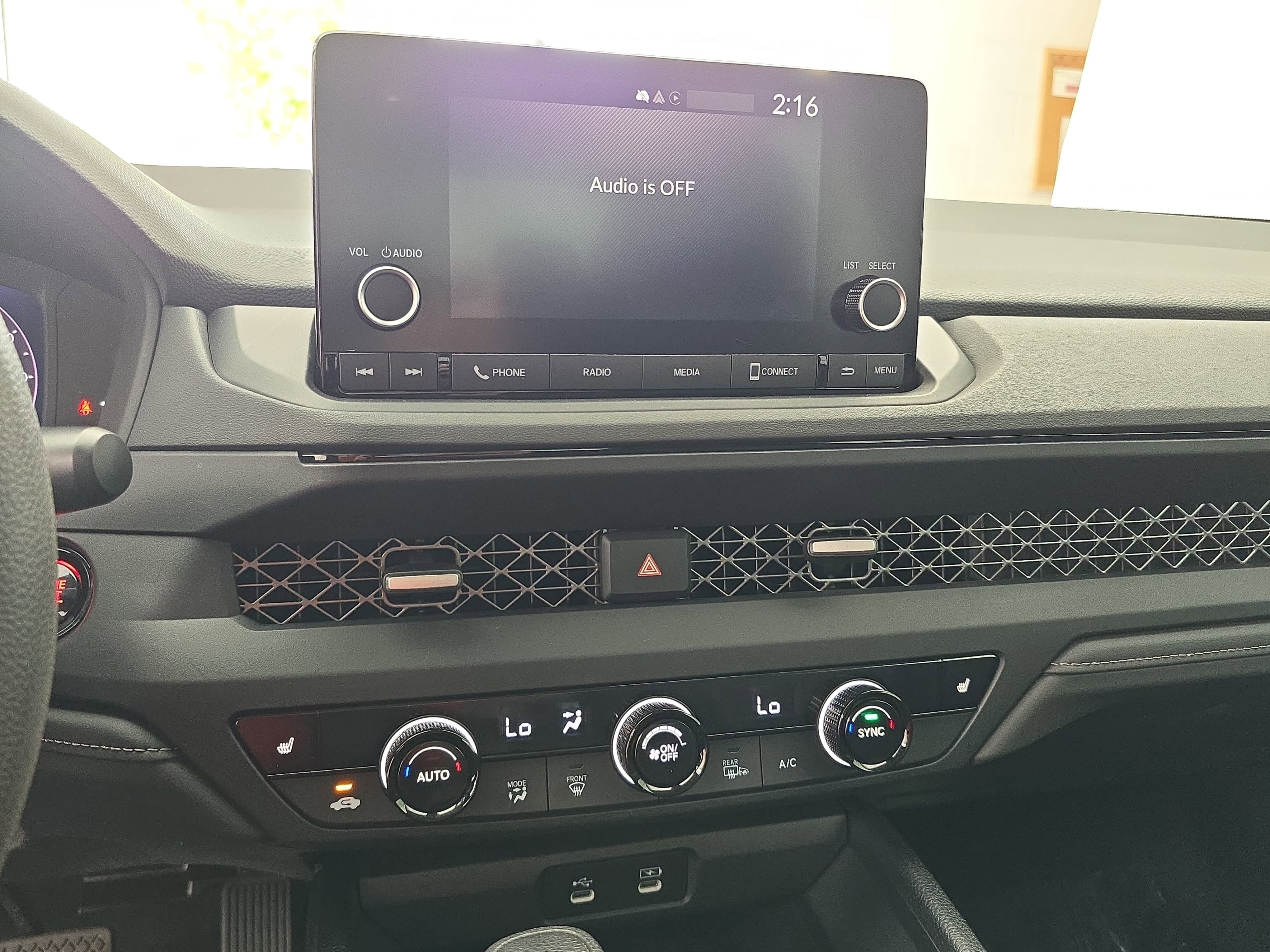 Used 2024 Honda Accord EX image 19