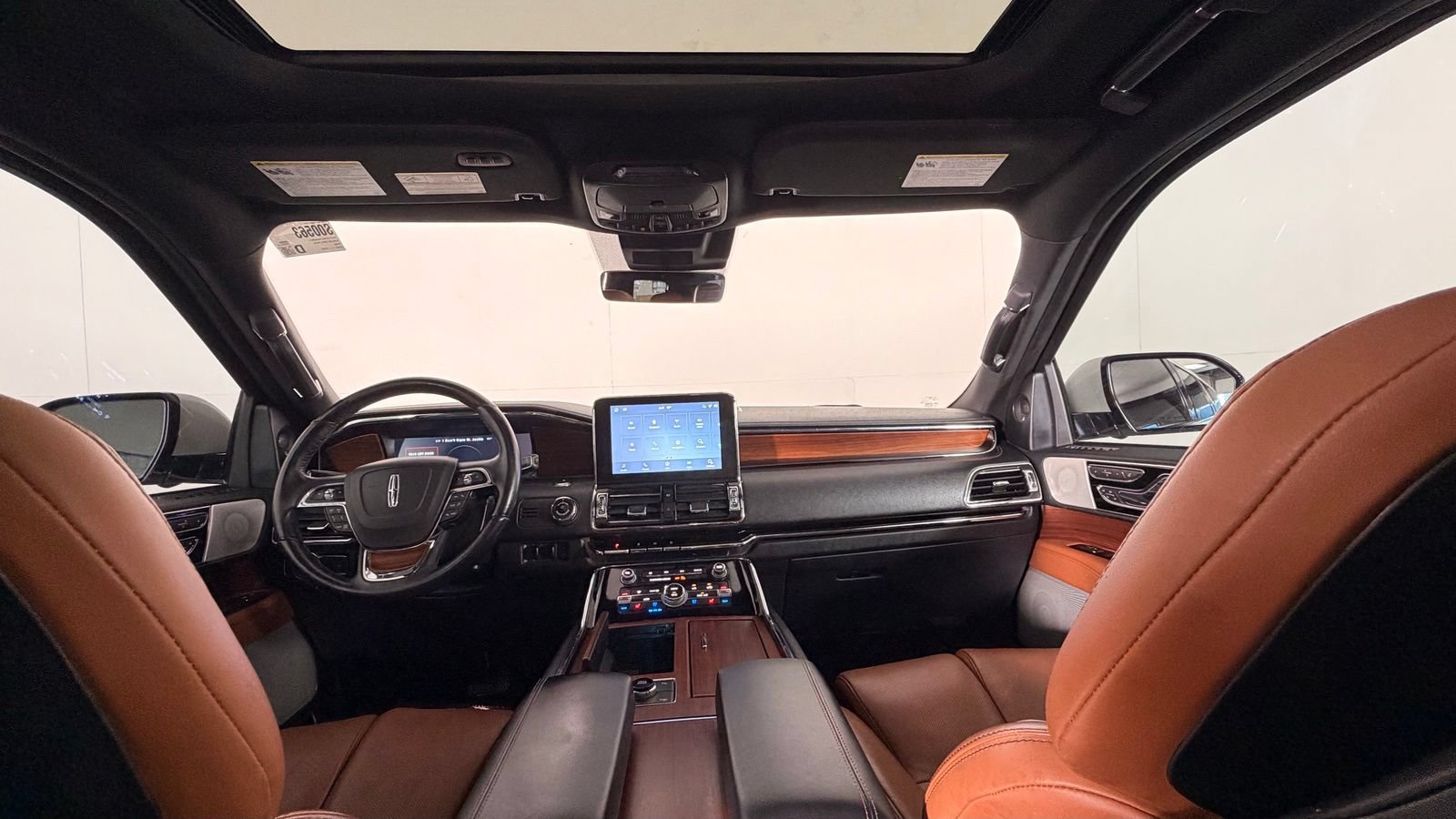 Used 2021 Lincoln Navigator L Reserve AWD/4WD image 15