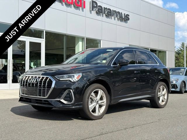 Used 2024 Audi Q3 2.0T Premium w/ Convenience Package