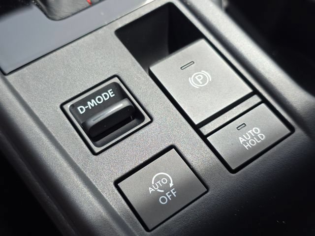 New 2026 Nissan Sentra SR w/ SR Premium Package FWD image 38