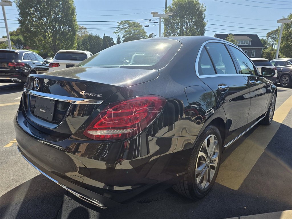 Used 2017 Mercedes-Benz C 300 4MATIC Sedan image 7