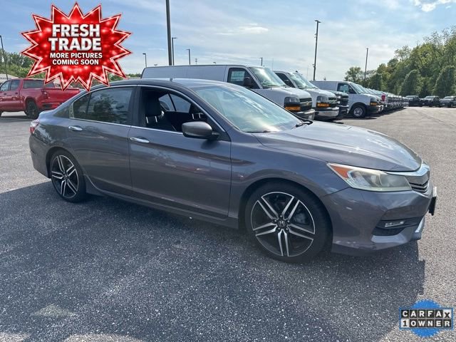 Used 2016 Honda Accord Sport image 3