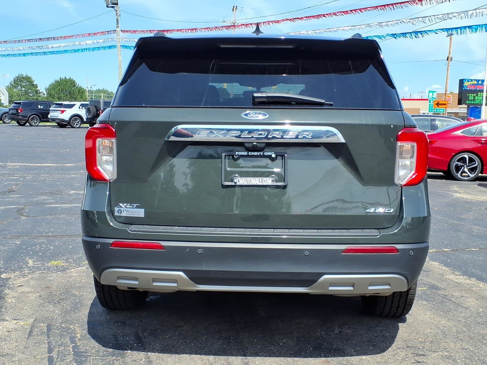 Certified 2023 Ford Explorer XLT w/ Equipment Group 202A AWD/4WD image 15