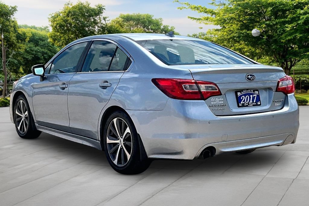 Used 2017 Subaru Legacy 2.5i Limited AWD/4WD image 2