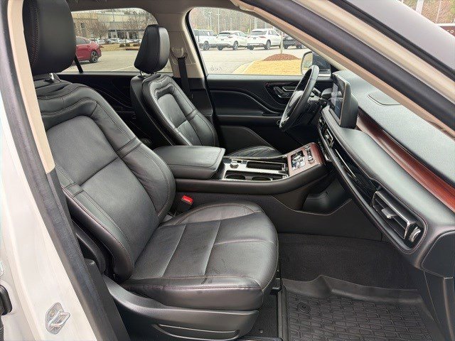 Certified 2023 Lincoln Aviator Reserve w/ Elements Package Plus image 34