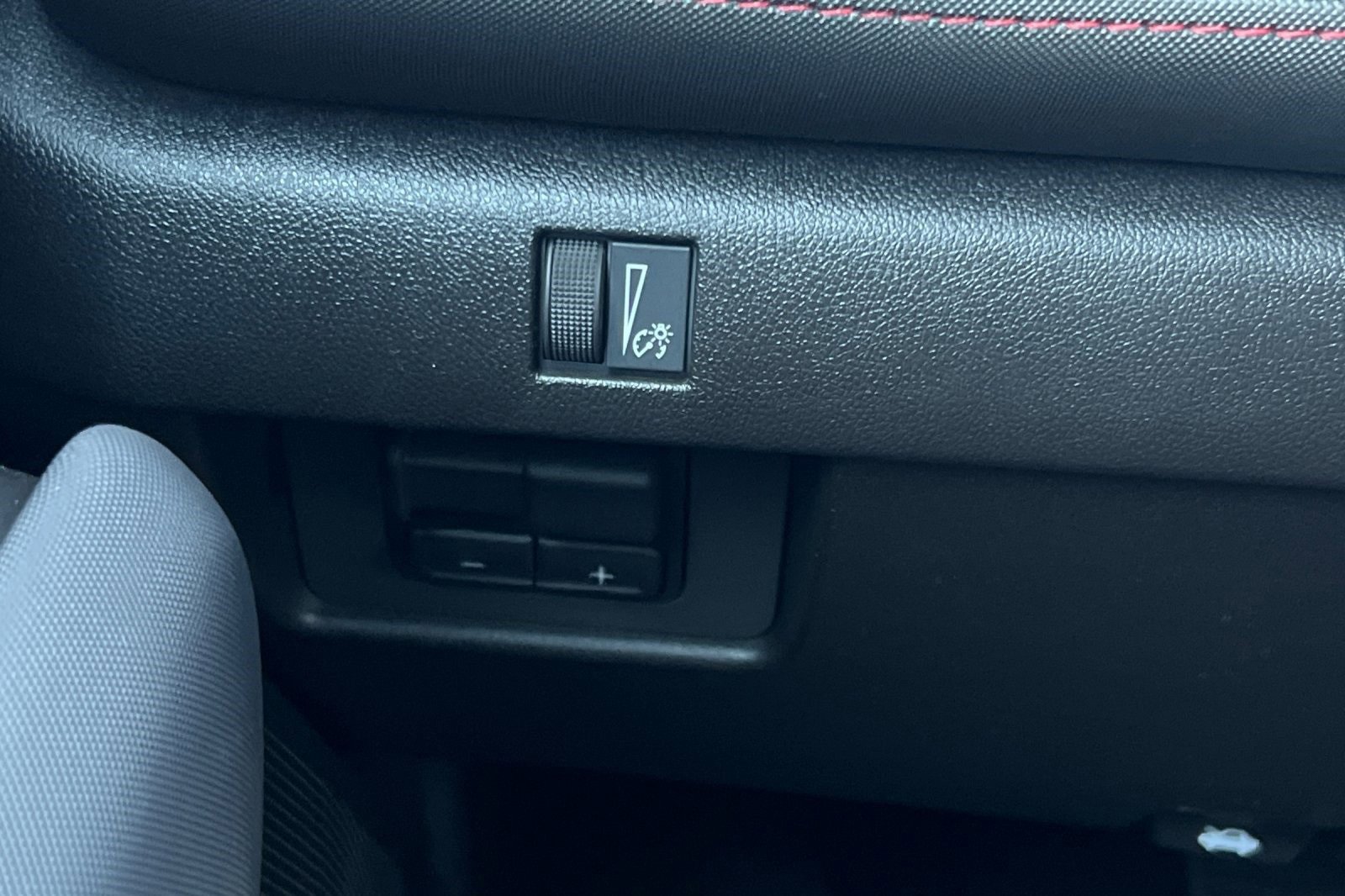 New 2025 Chevrolet Colorado Z71 w/ Midnight Edition image 30