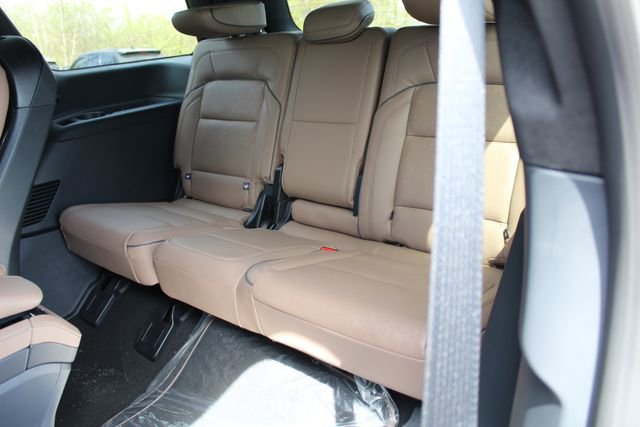 New 2026 Lincoln Navigator Black Label AWD/4WD image 14