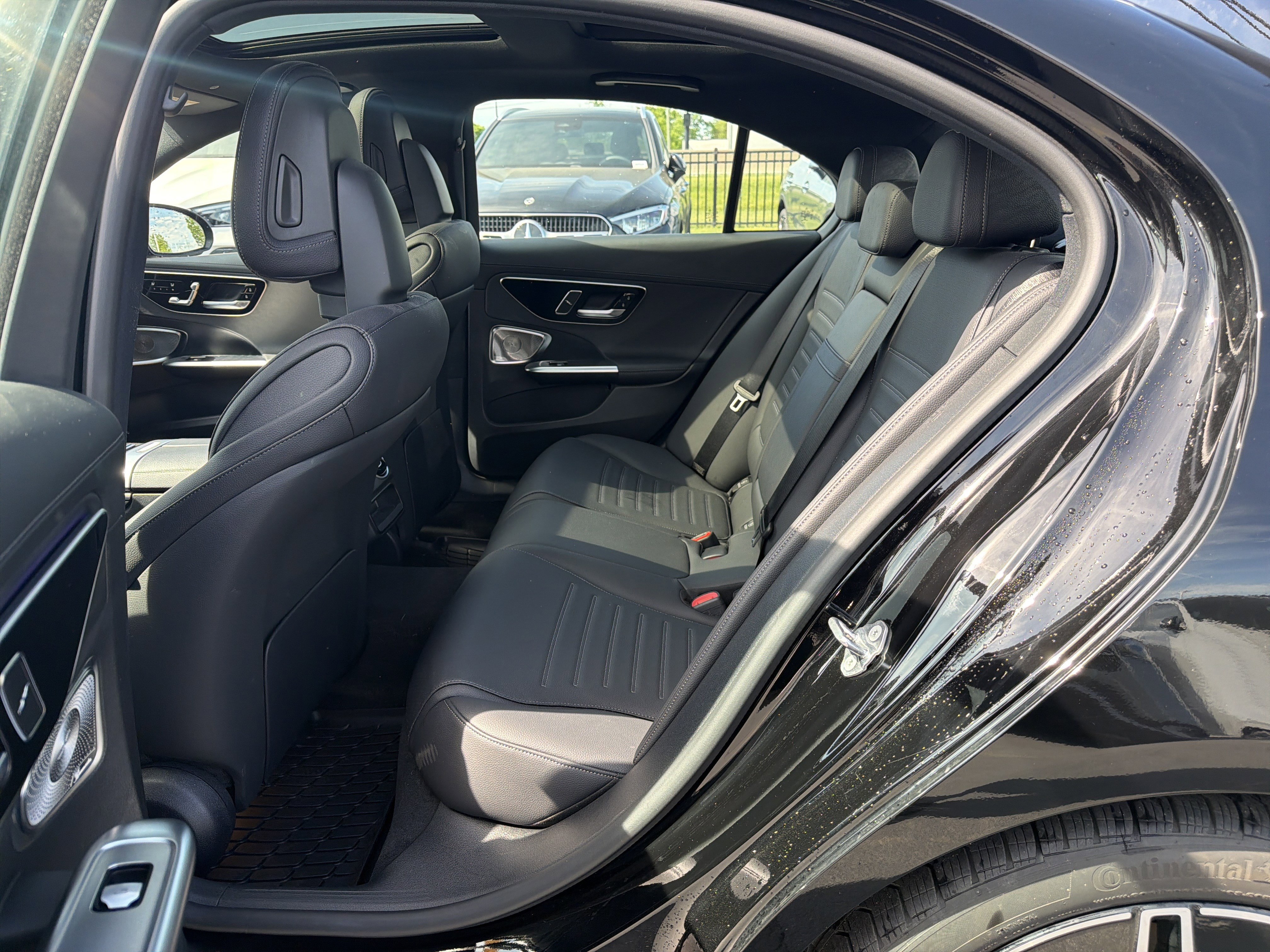 Used 2024 Mercedes-Benz C 300 4MATIC Sedan image 31