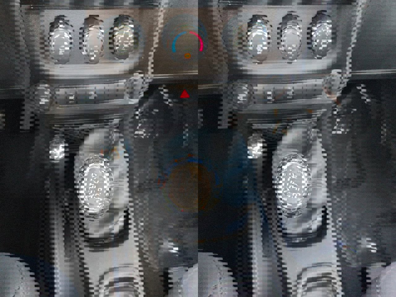 Used 2017 Jeep Wrangler Sport w/ Quick Order Package 23S AWD/4WD image 17