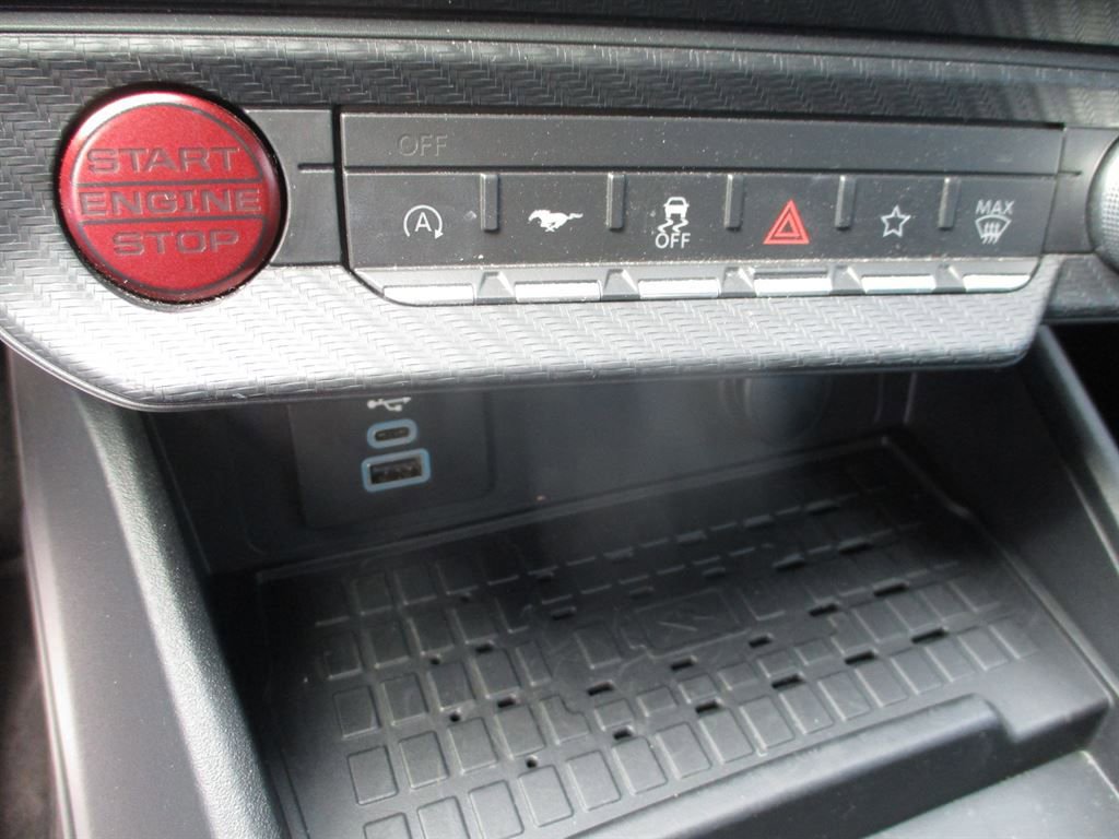 Used 2024 Ford Mustang Premium image 19