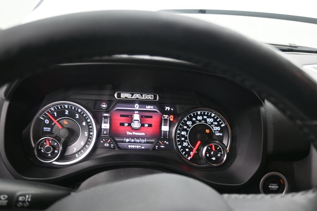 Used 2020 RAM 1500 Big Horn RWD image 12