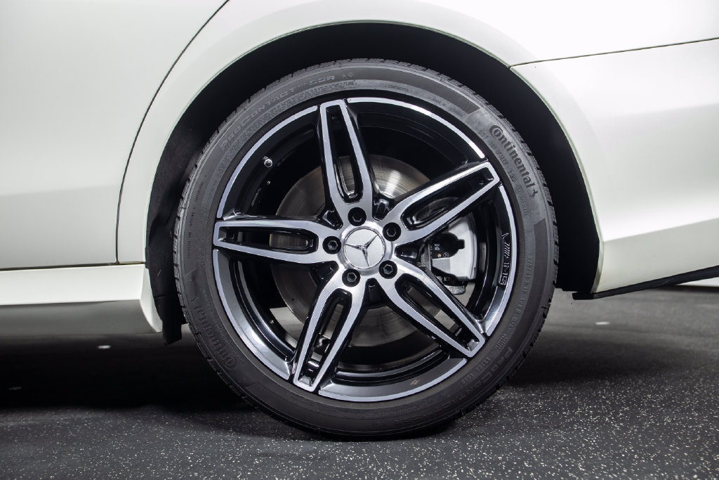 Used 2018 Mercedes-Benz E 43 AMG 4MATIC Sedan image 9
