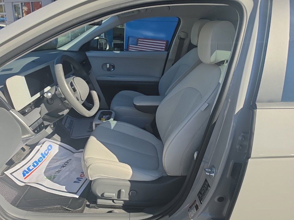 Used 2023 Hyundai Ioniq 5 SEL w/ Cargo Package AWD/4WD image 11