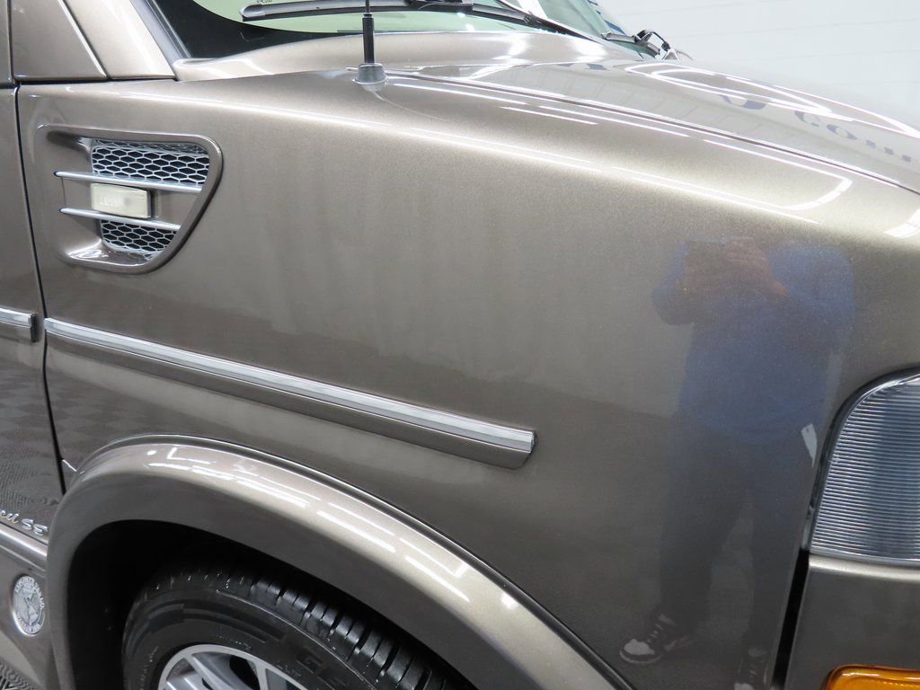 Used 2021 GMC Savana 2500 RWD image 27