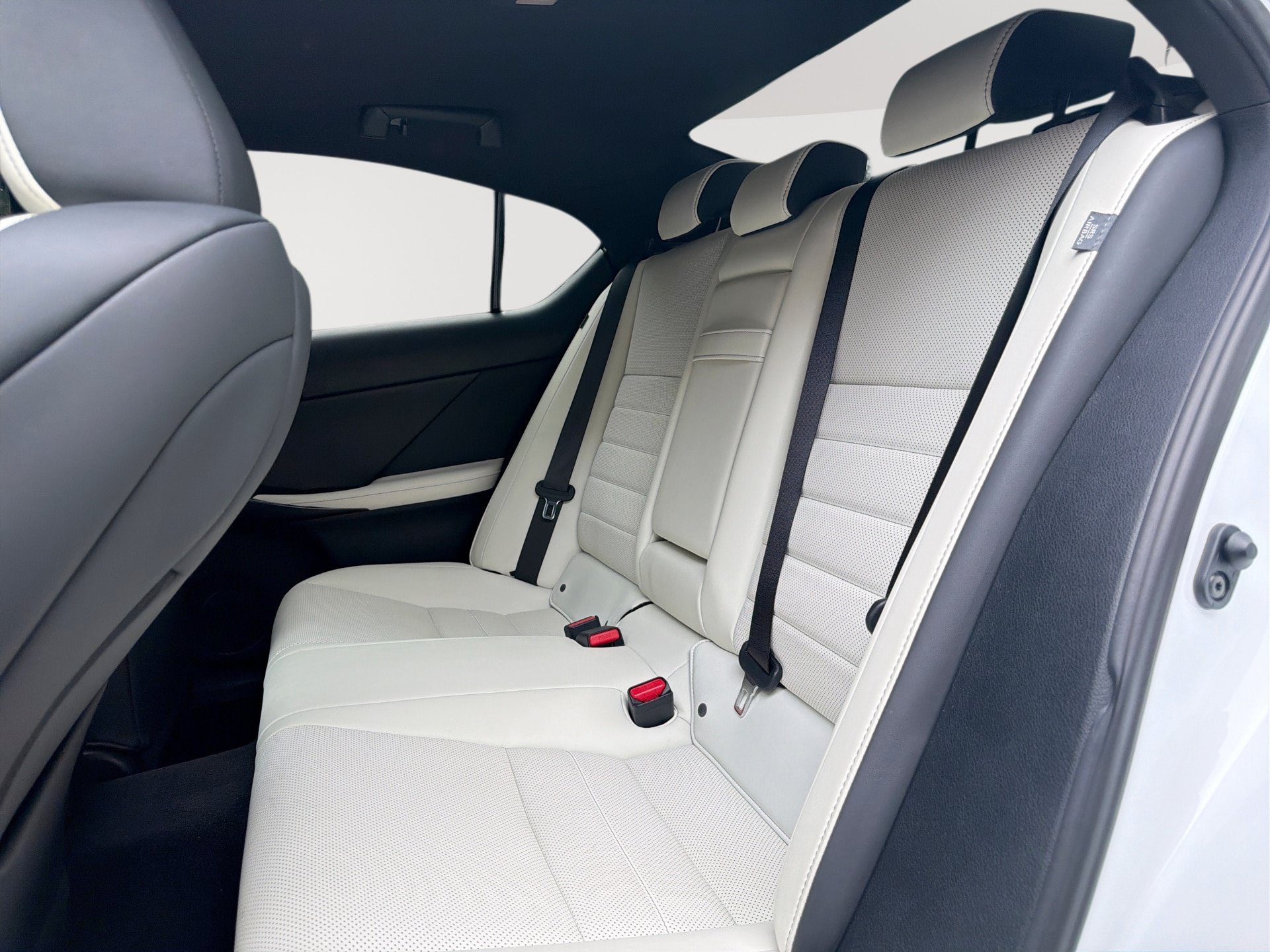 Used 2021 Lexus IS 350 F Sport w/ Navigation Package RWD image 27