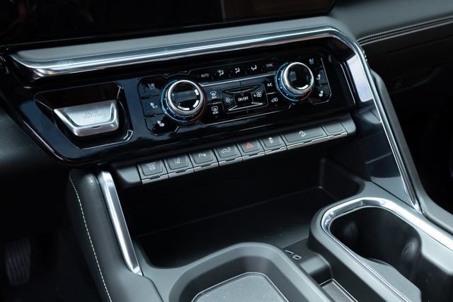 New 2026 GMC Sierra 2500 Denali Ultimate image 26