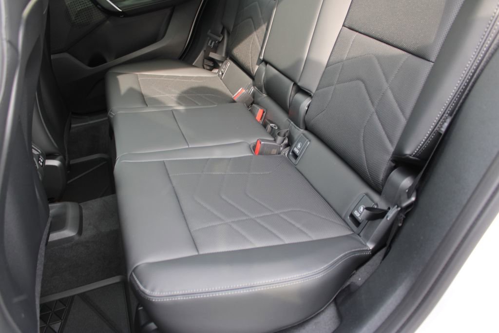 New 2026 BMW X2 xDrive28i image 25